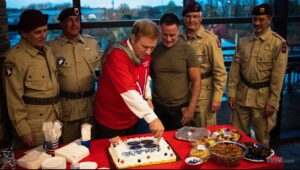 Victor Six Granduation Days 02